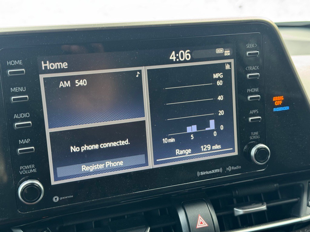 2022 Toyota C-HR Image 4