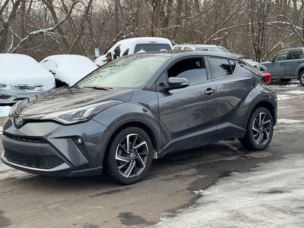 2022 Toyota C-HR Image 6