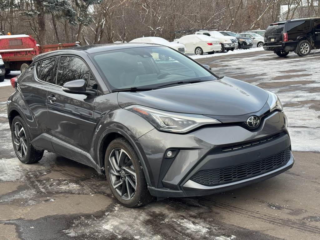 2022 Toyota C-HR Image 26