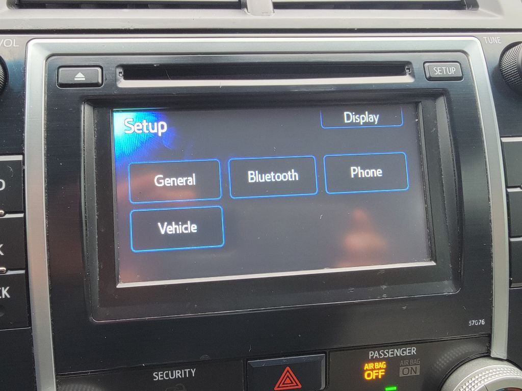 2013 Toyota Camry Image 15