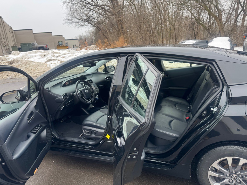 2019 Toyota Prius Image 8