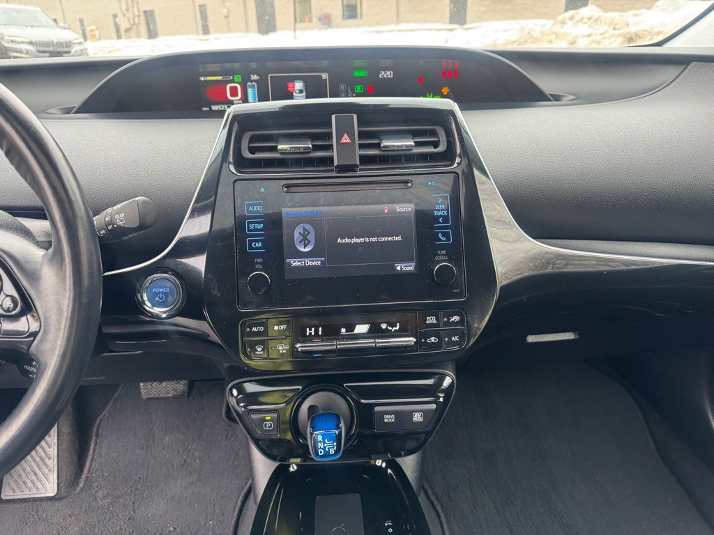 2019 Toyota Prius Image 10