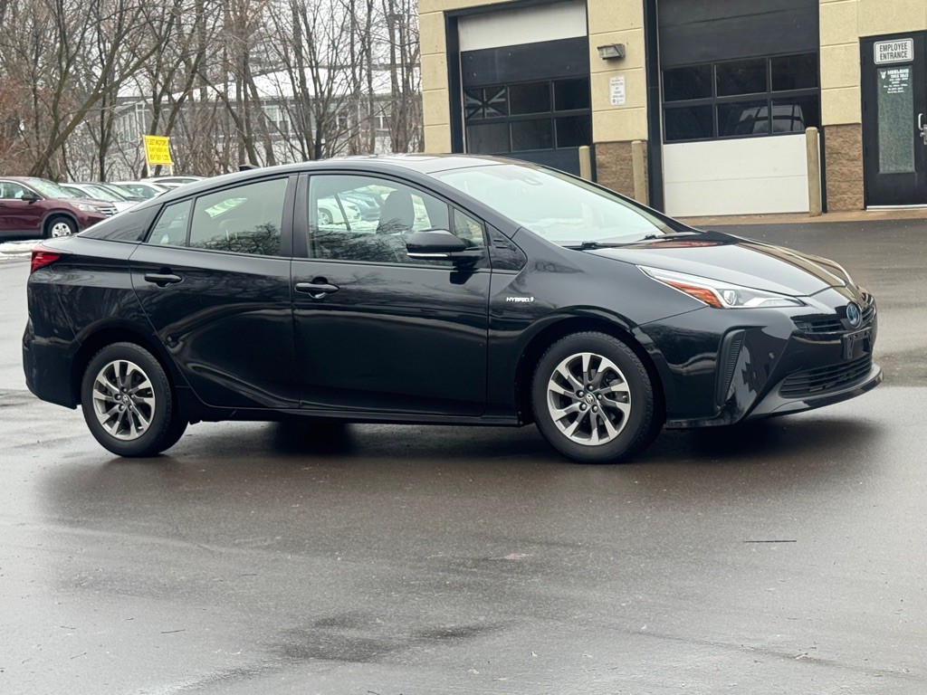 2019 Toyota Prius Image 17