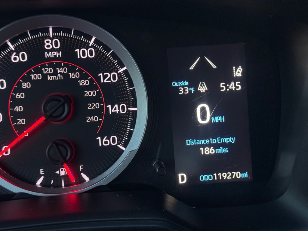 2021 Toyota Corolla Image 3