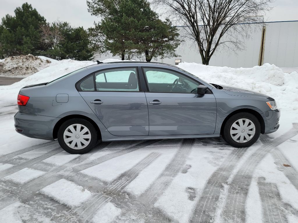 2015 Volkswagen Jetta Image 5