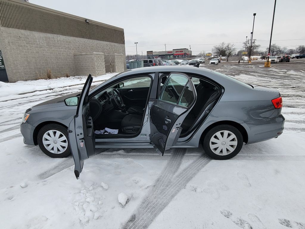 2015 Volkswagen Jetta Image 9