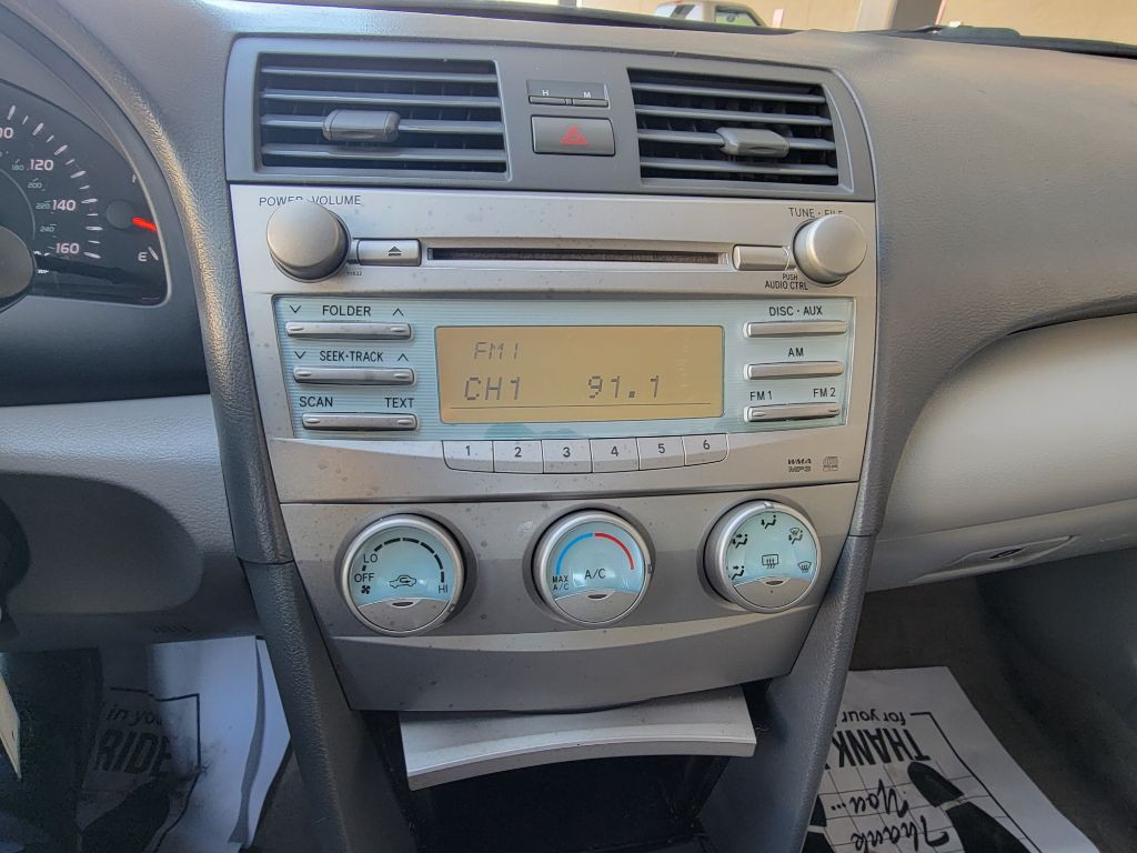 2008 Toyota Camry Image 17