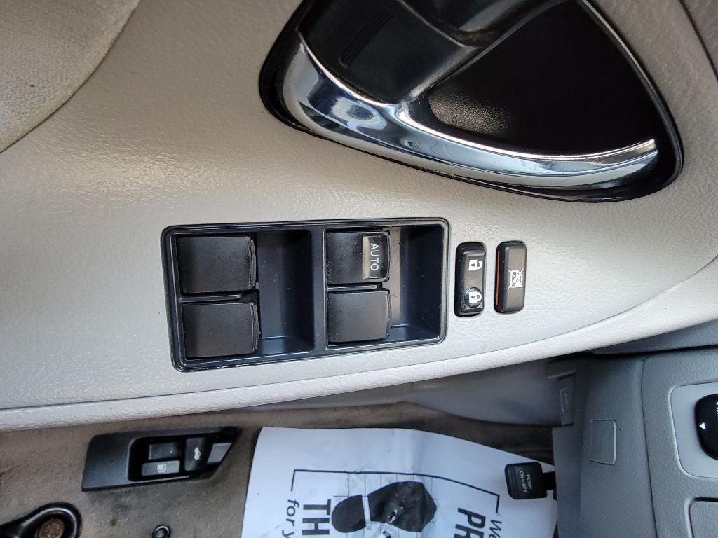 2008 Toyota Camry Image 21