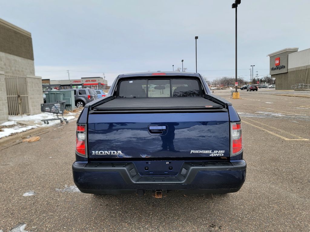 2013 Honda Ridgeline Image 8