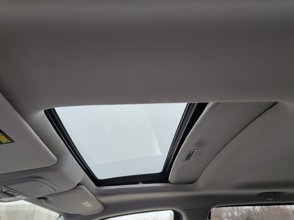 2013 Honda Ridgeline Image 15