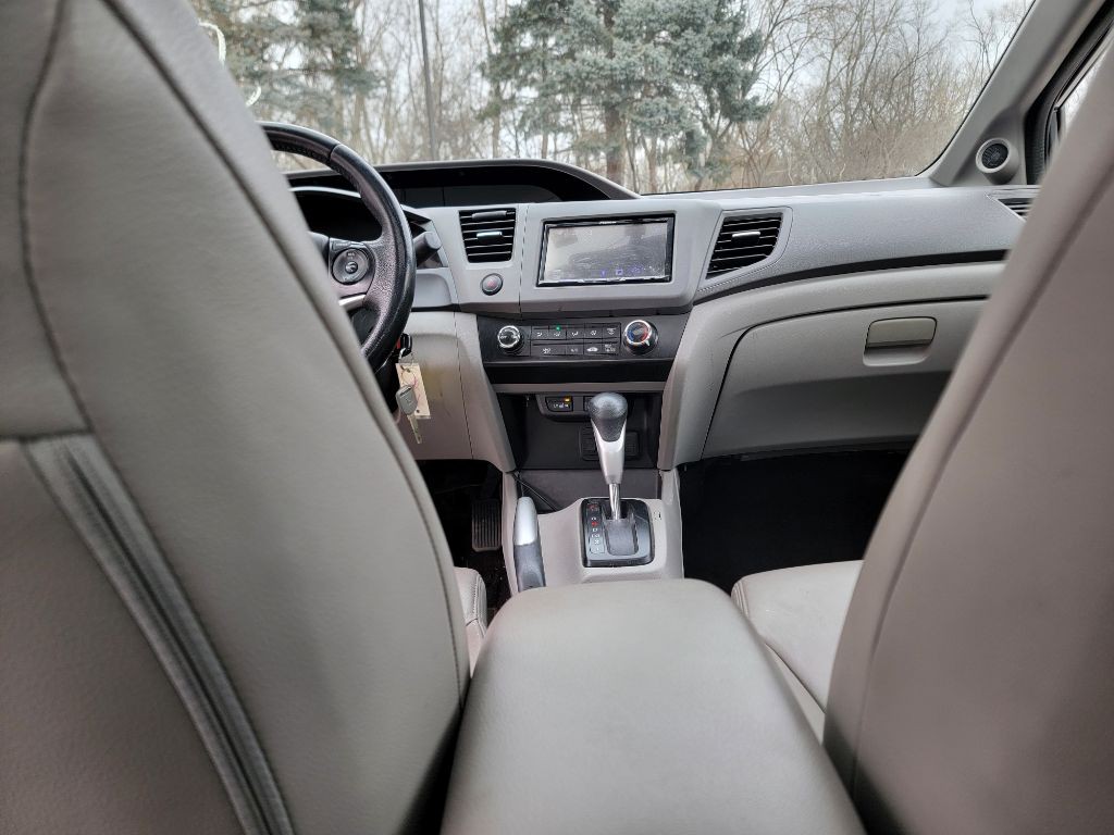 2012 Honda Civic Image 11