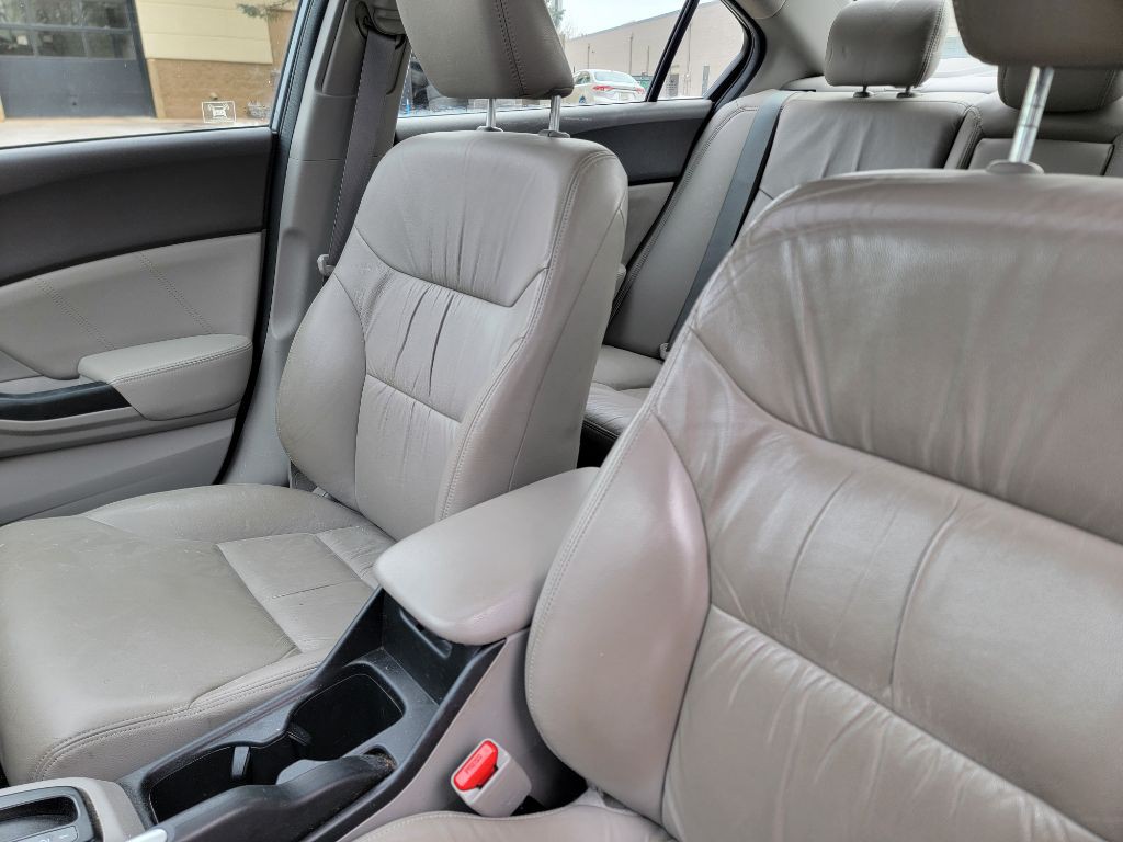 2012 Honda Civic Image 12