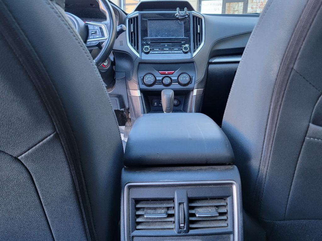 2019 Subaru Forester Image 12