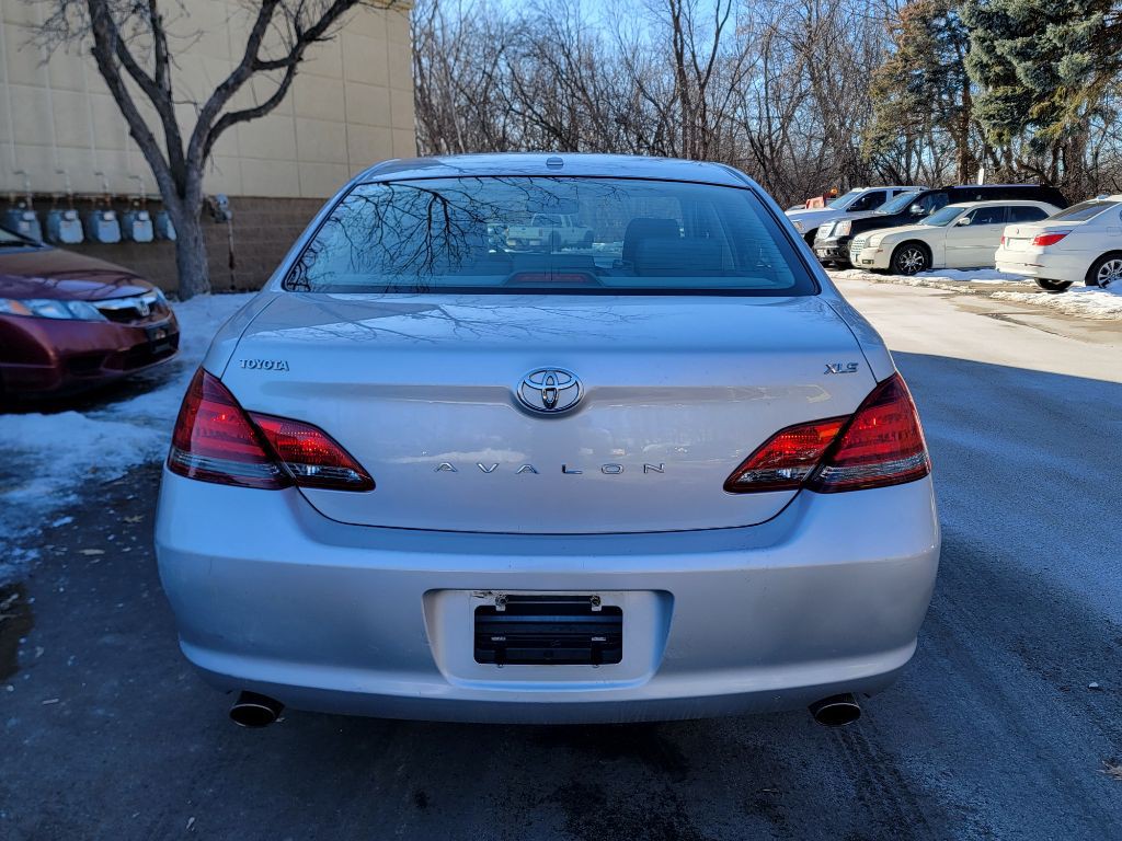 2009 Toyota Avalon Image 8
