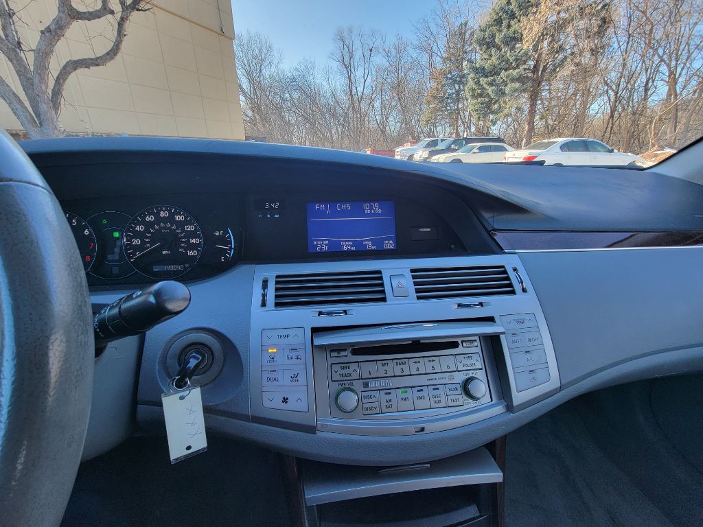 2009 Toyota Avalon Image 16