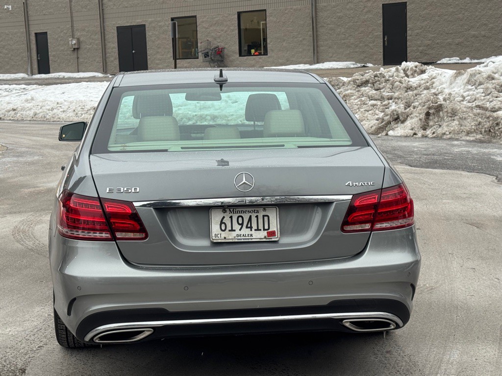 2015 Mercedes-Benz E-Class Image 5