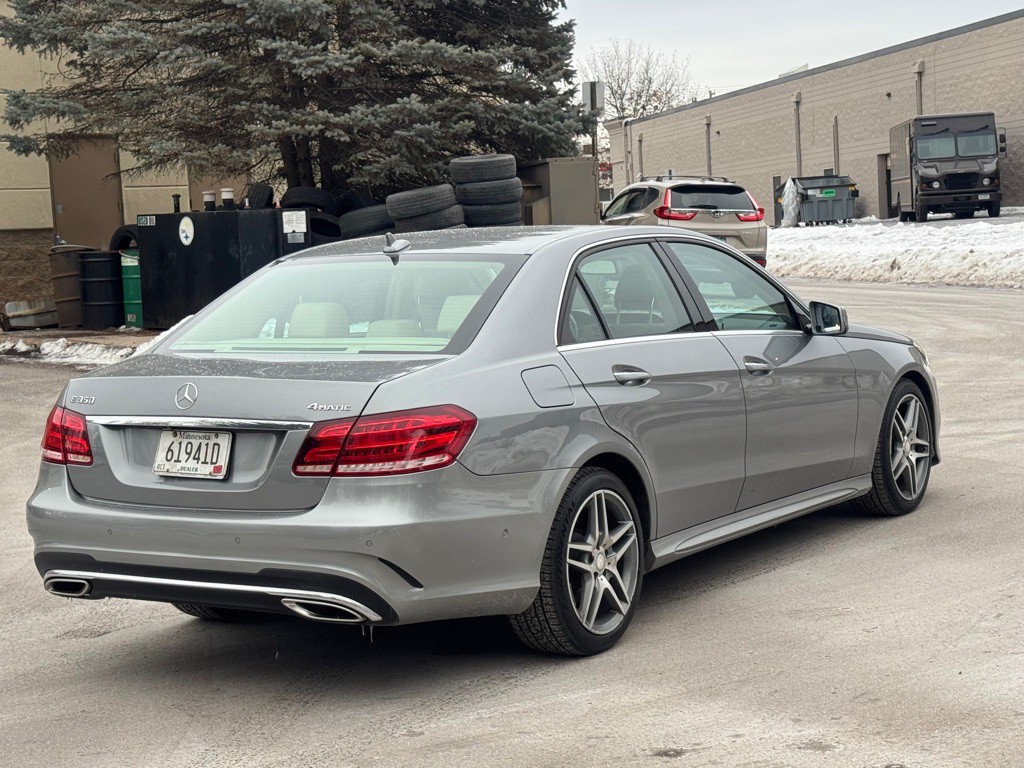 2015 Mercedes-Benz E-Class Image 11