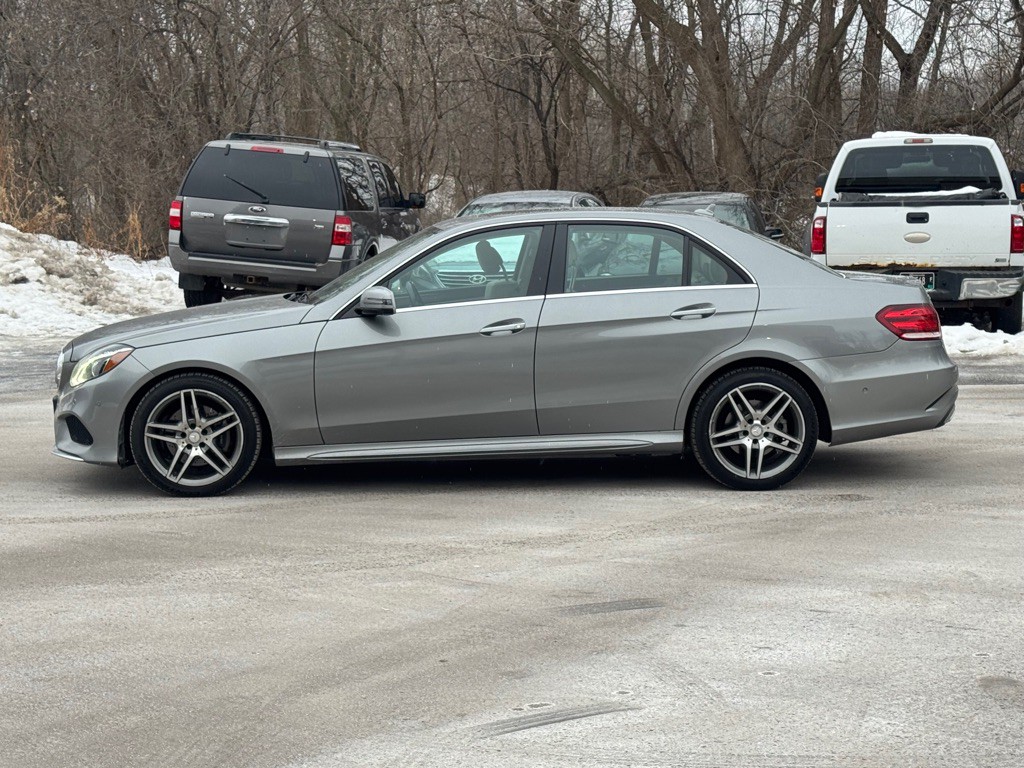 2015 Mercedes-Benz E-Class Image 12