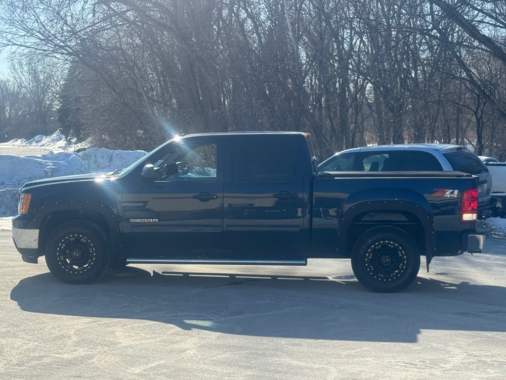 2011 GMC Sierra Image 12