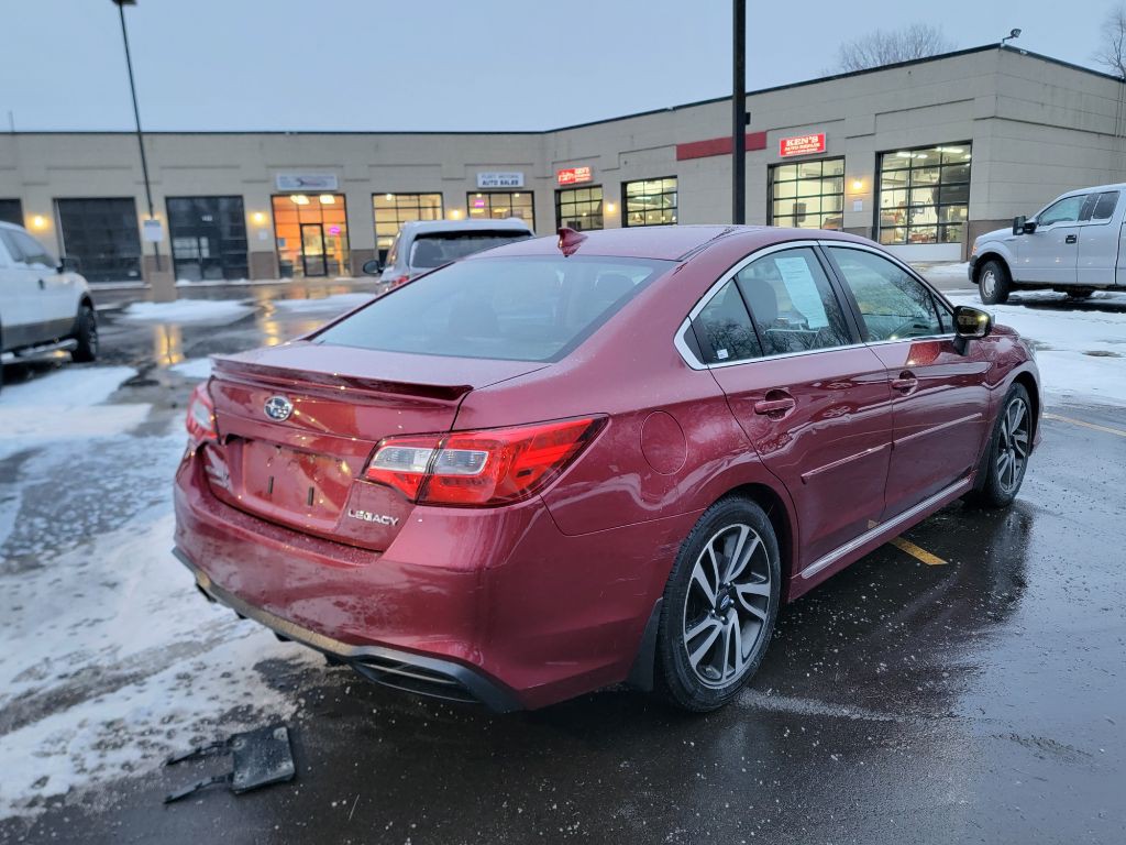 2018 Subaru Legacy Image 7