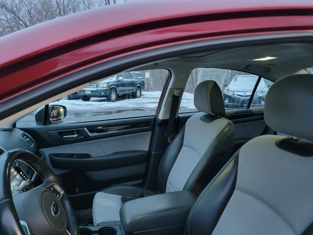 2018 Subaru Legacy Image 12