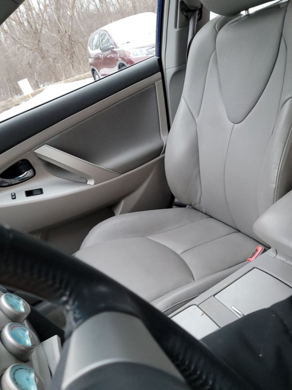 2009 Toyota Camry Image 10