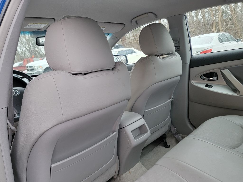2009 Toyota Camry Image 13
