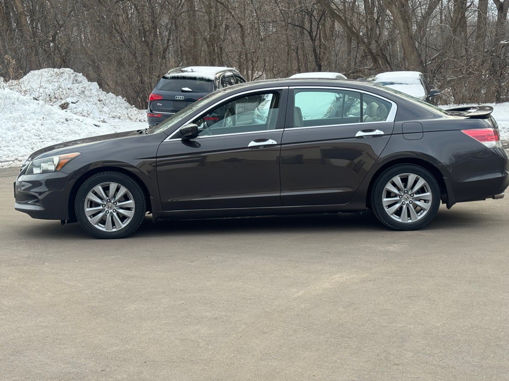 2011 Honda Accord Image 9
