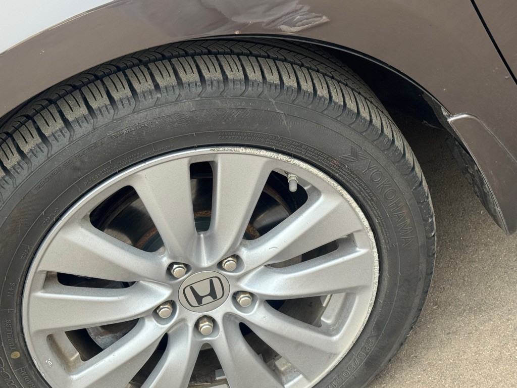 2011 Honda Accord Image 12