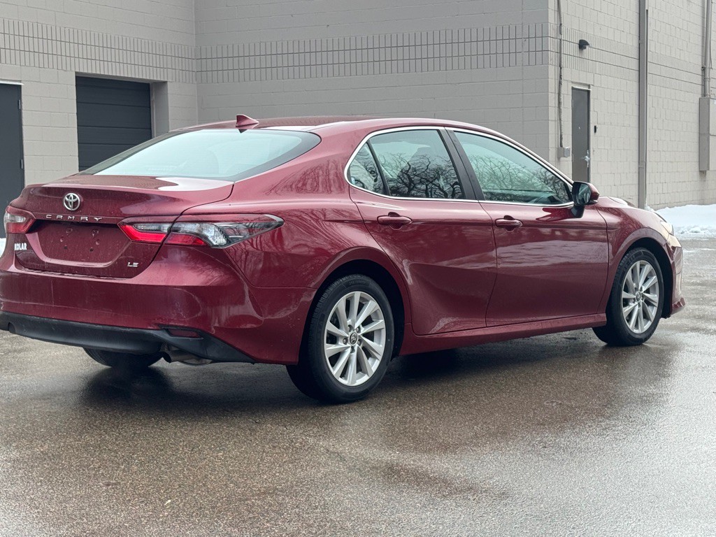 2021 Toyota Camry Image 11