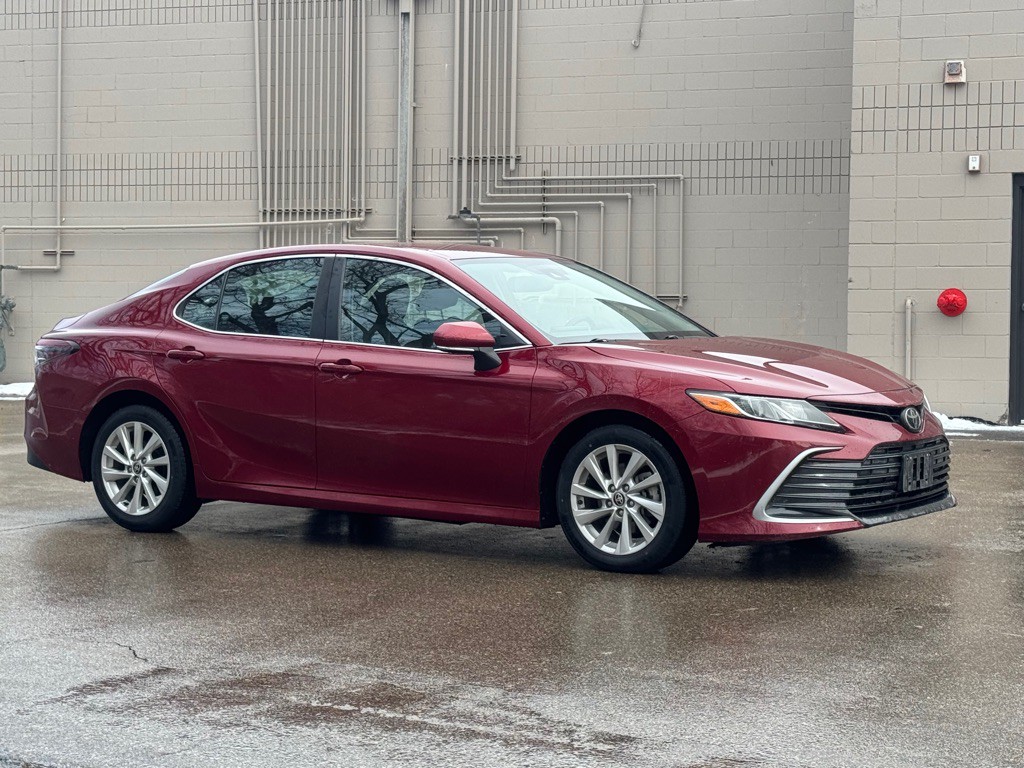 2021 Toyota Camry Image 12