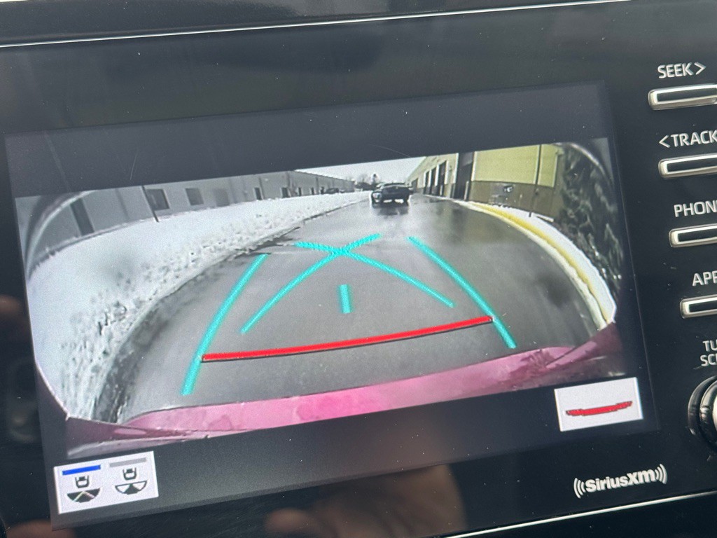 2021 Toyota Camry Image 13