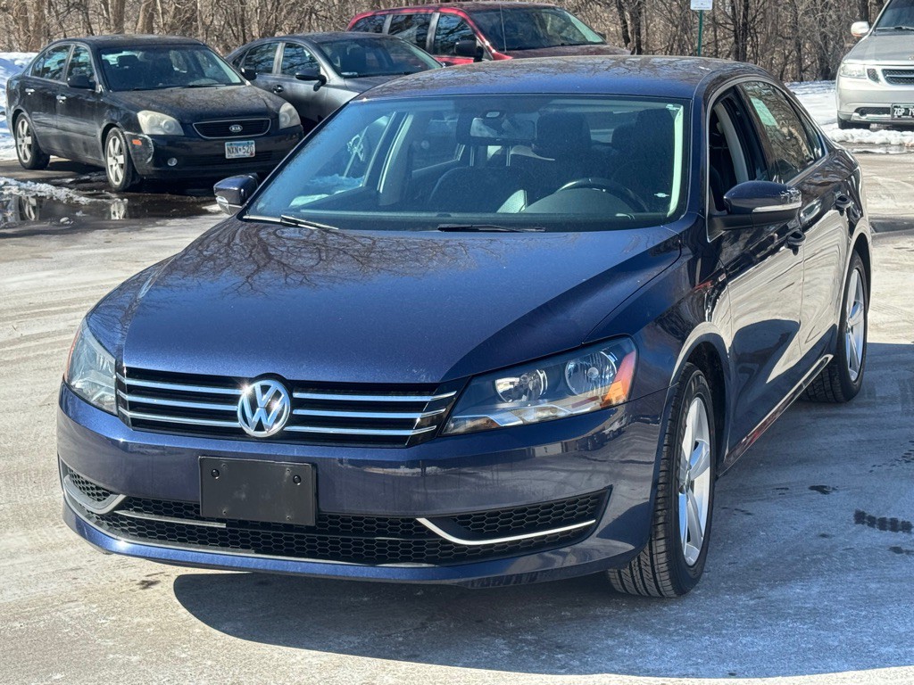 2014 Volkswagen Passat Image 15