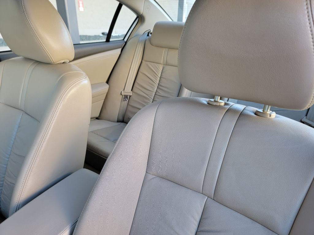 2010 Nissan Altima Image 12