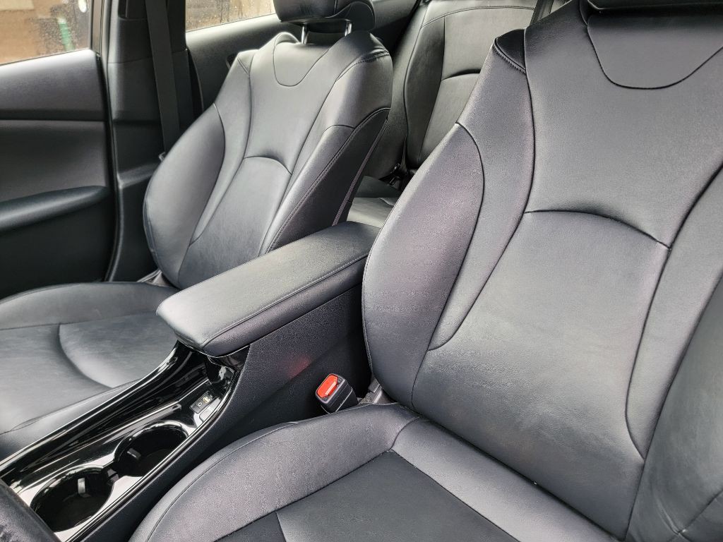 2017 Toyota Prius Image 14