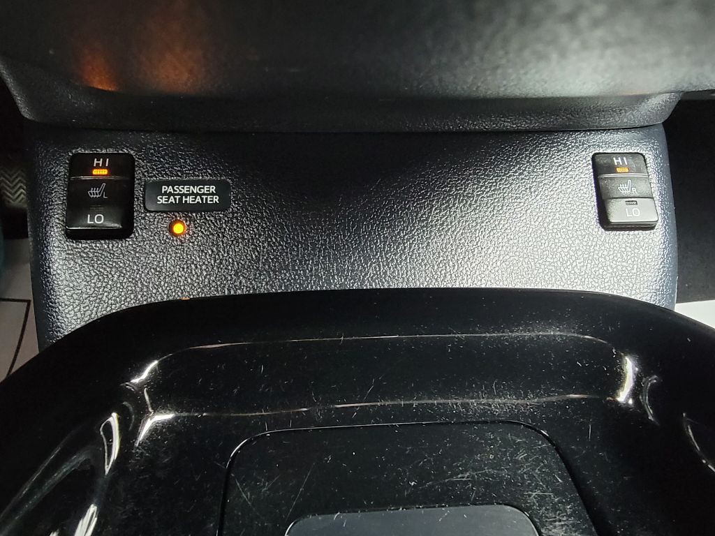 2017 Toyota Prius Image 22