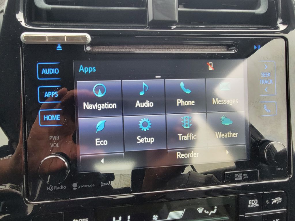 2017 Toyota Prius Image 30