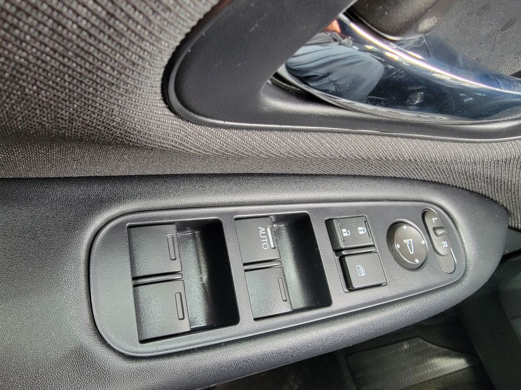 2020 Honda HR-V Image 18