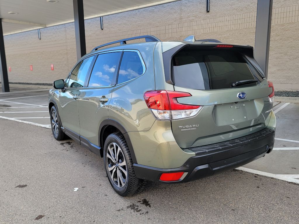 2020 Subaru Forester Image 13