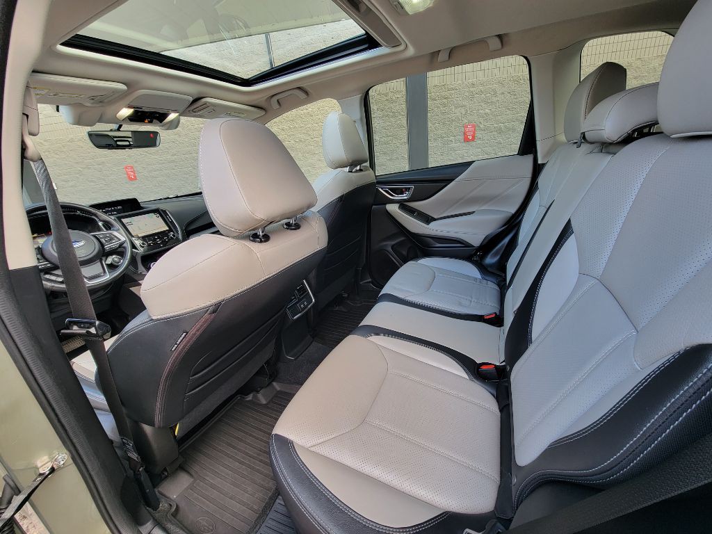 2020 Subaru Forester Image 18