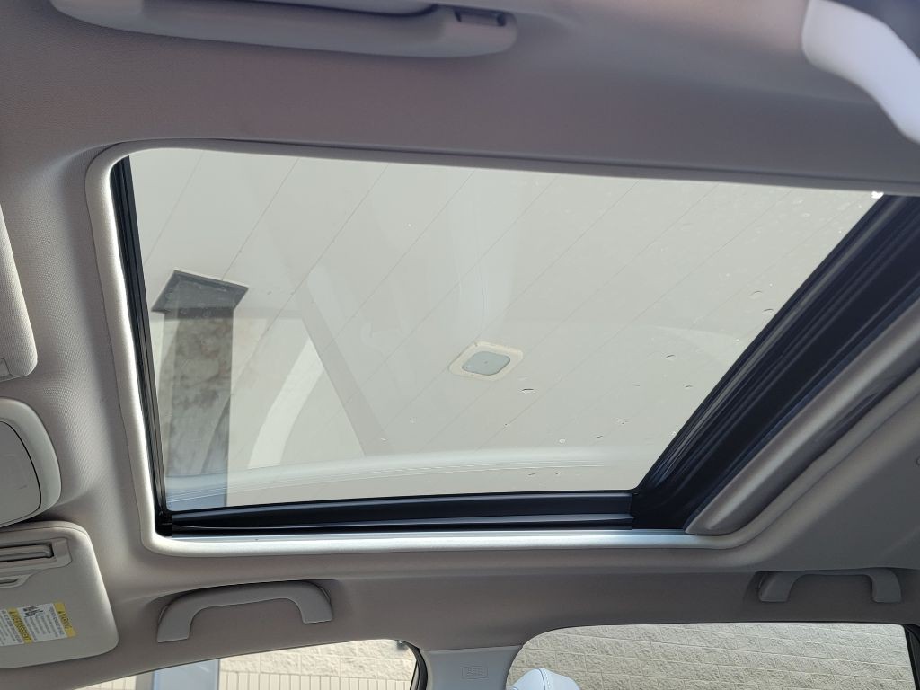 2020 Subaru Forester Image 21