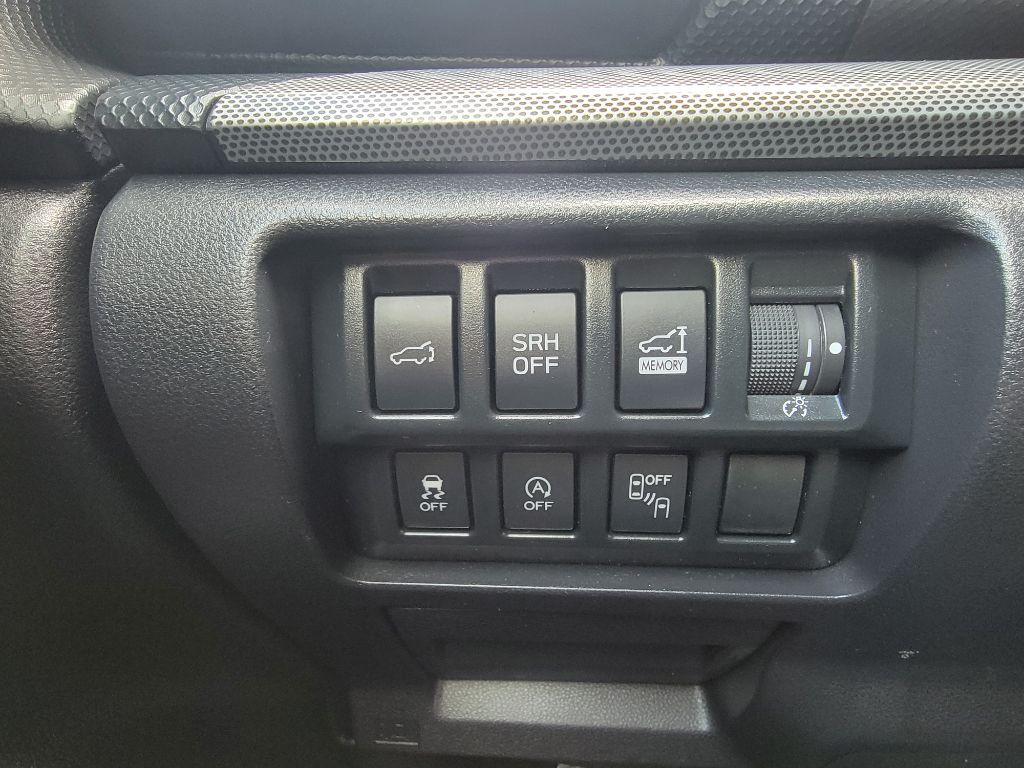2020 Subaru Forester Image 27