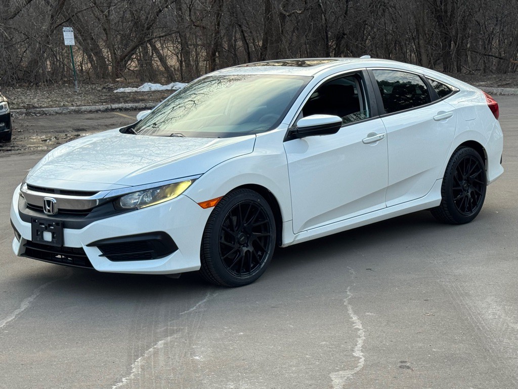 2017 Honda Civic Image 18