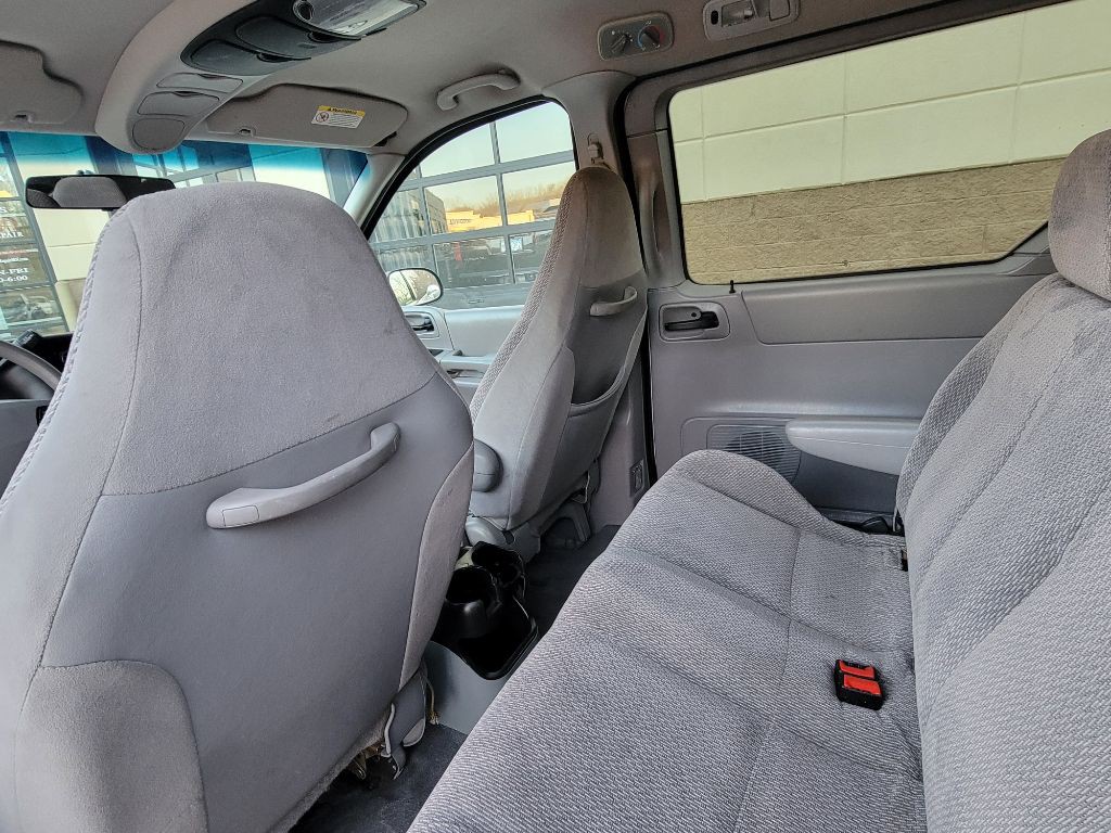2001 Ford Windstar Image 15