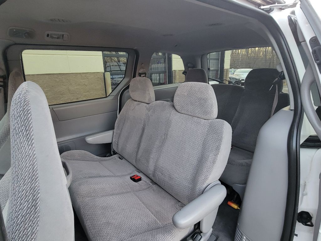 2001 Ford Windstar Image 16