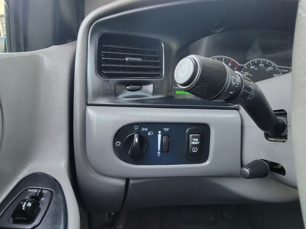 2001 Ford Windstar Image 21