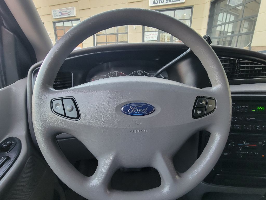 2001 Ford Windstar Image 23