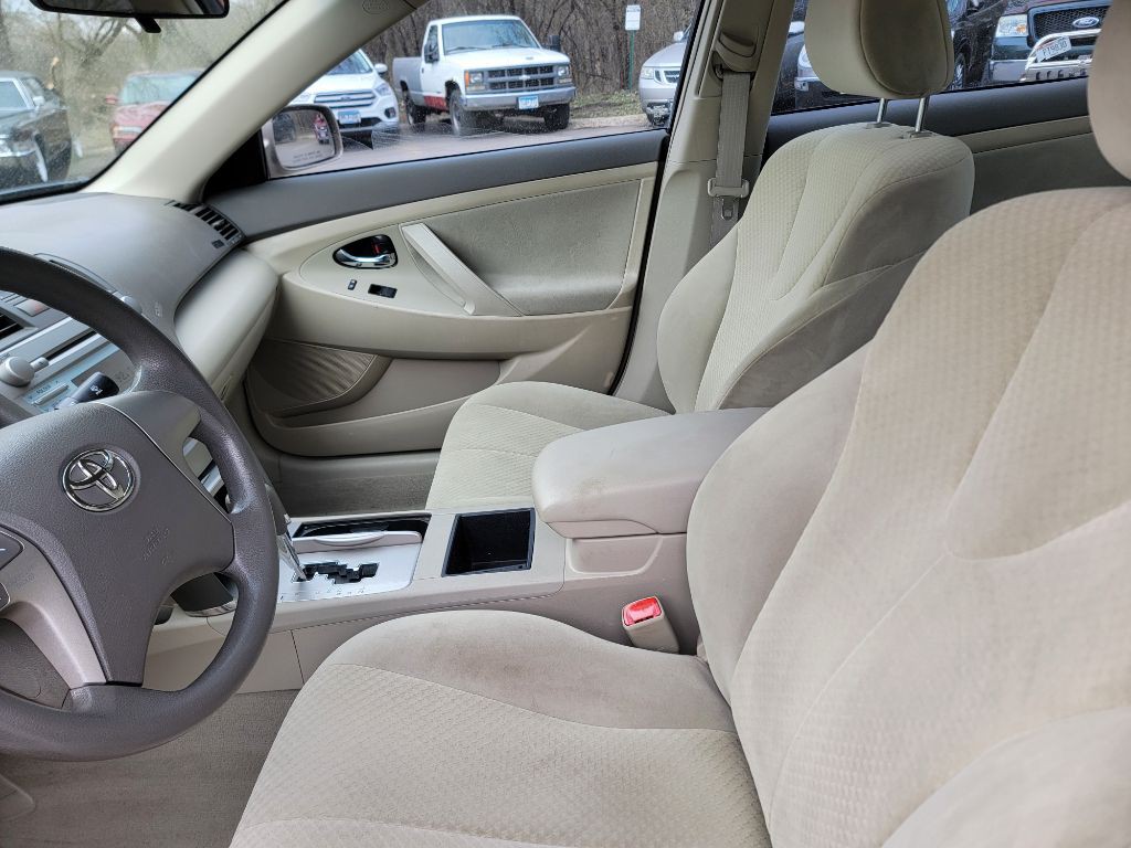 2008 Toyota Camry Image 13