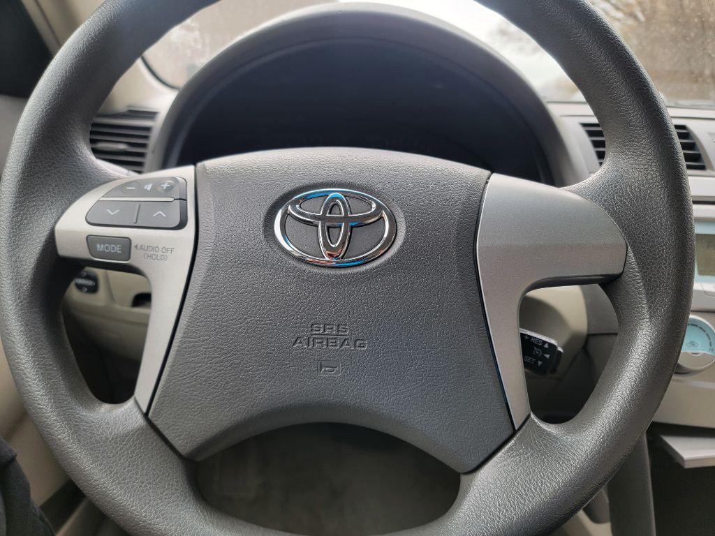 2008 Toyota Camry Image 19