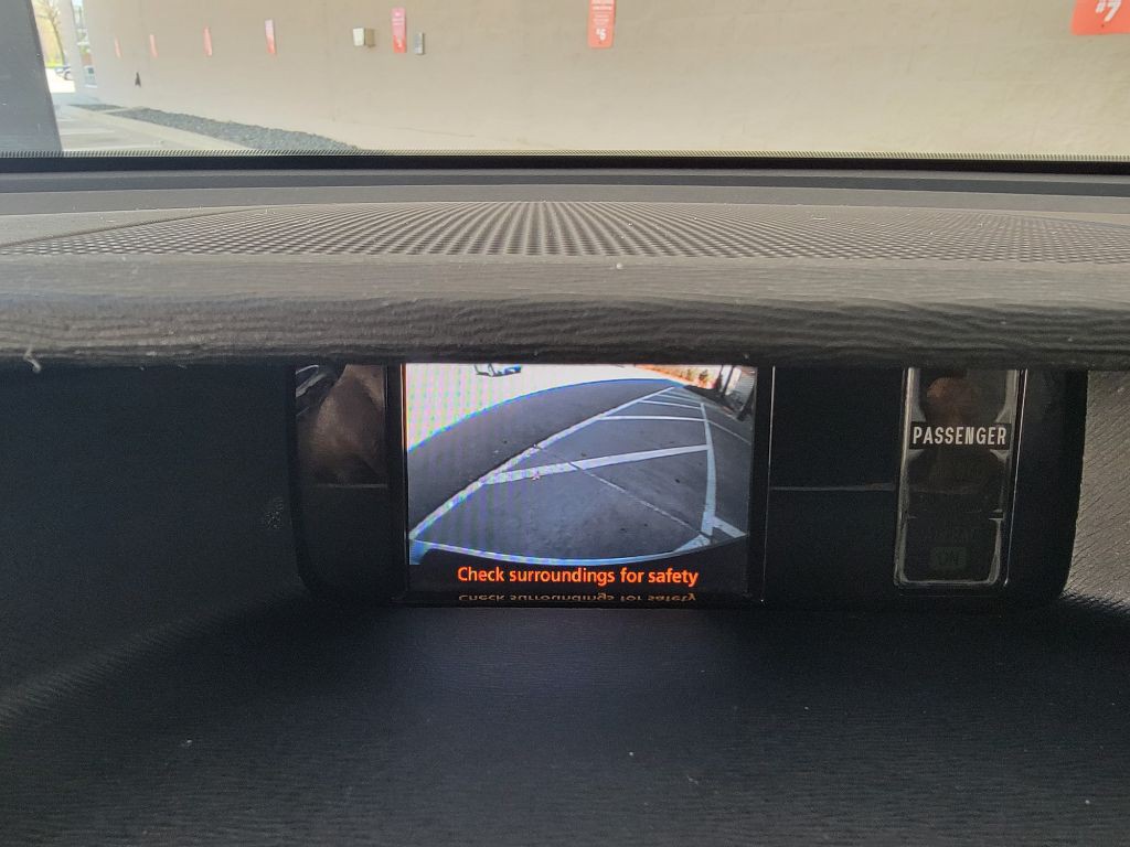 2011 Toyota Sienna Image 28